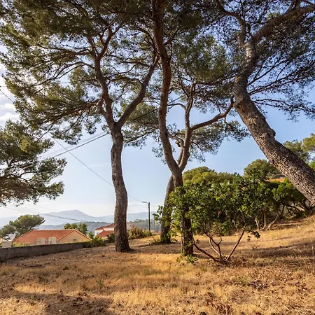 فيلة Le Provencal By Interhome *